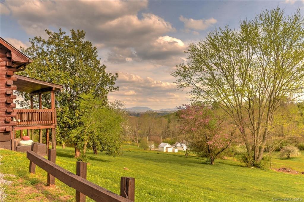 1174 Alexander Road Leicester, NC 28748 - Photo 38 of 45 Gallery Image 38