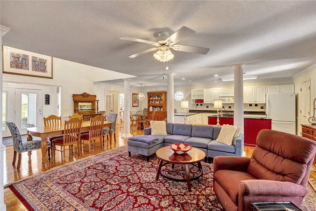 453 Glenn Ferry Road Fair Play, SC 29643 - Photo 8 of 29 Gallery Image 8