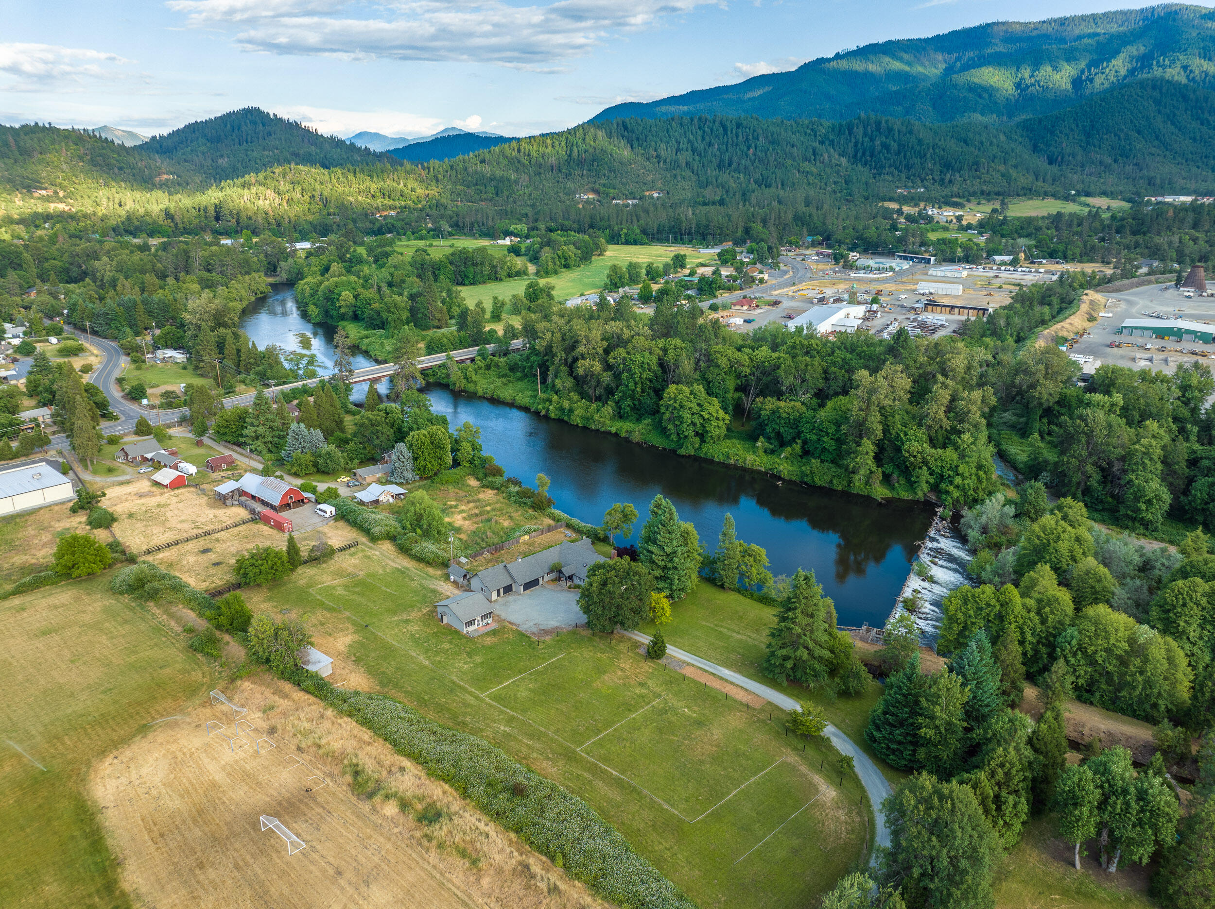 8442 New Hope Road Grants Pass, OR 97527 - Photo 83 of 84 8442NewHopeRd-068