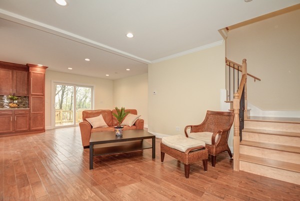 23 Kenberma Road Worcester, MA 01604 - Photo 11 of 28 Gallery Image 11