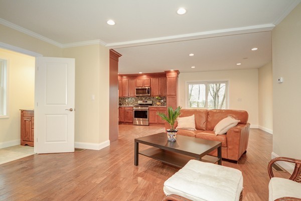23 Kenberma Road Worcester, MA 01604 - Photo 12 of 28 Gallery Image 12