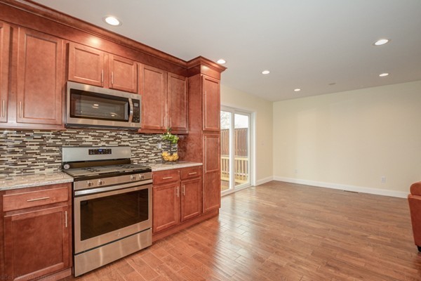 23 Kenberma Road Worcester, MA 01604 - Photo 10 of 28 Gallery Image 10
