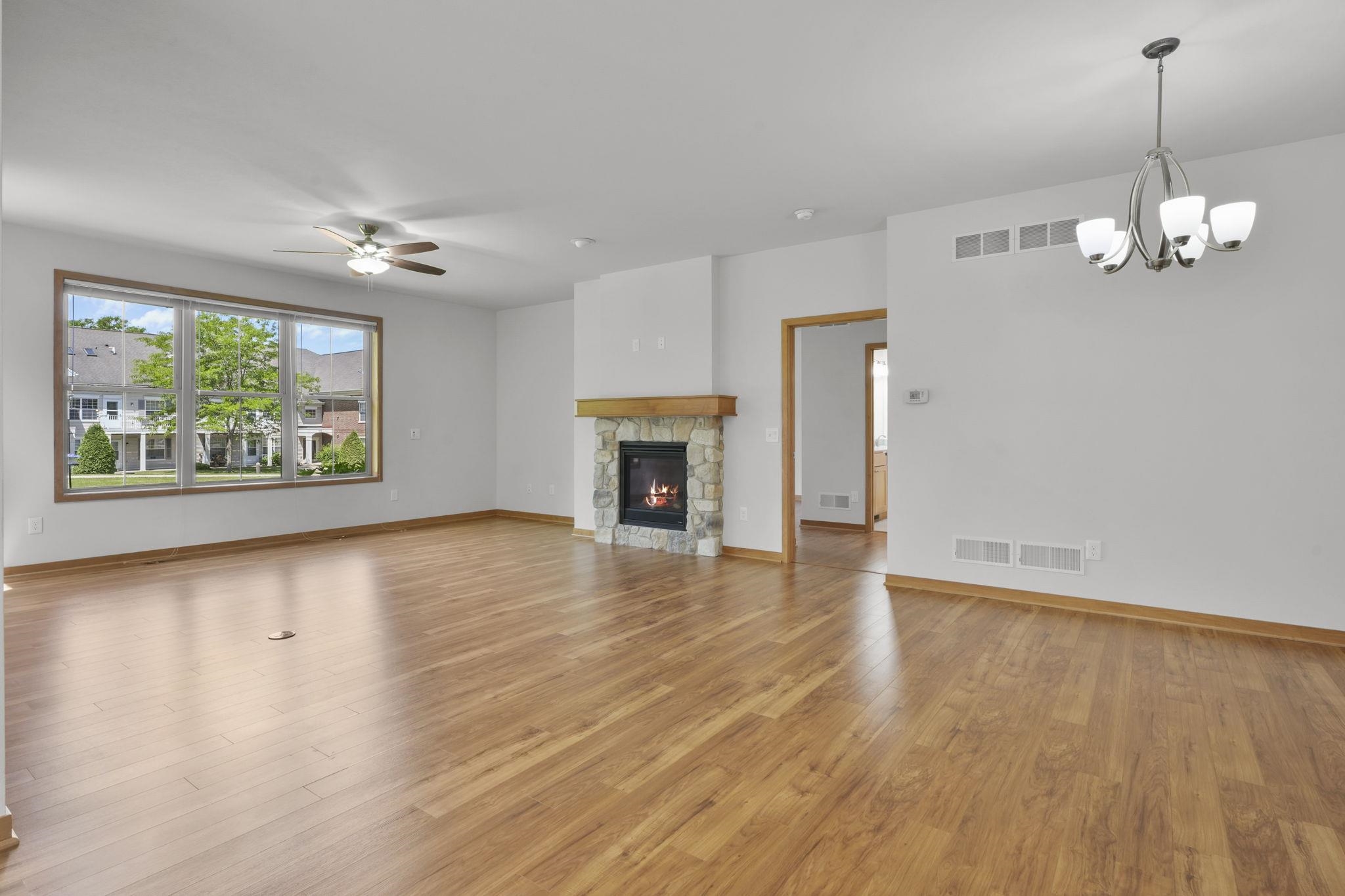 8221 Highview Drive Madison, WI 53719 - Photo 8 of 62