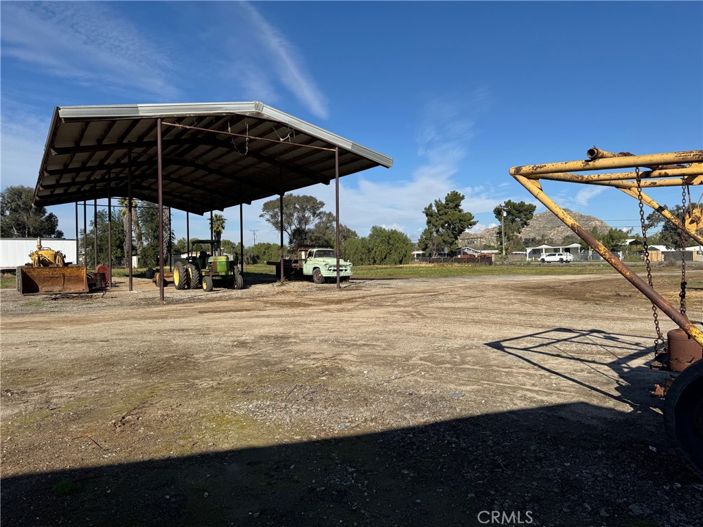 26490 Orange Perris, CA 92571 - Photo 4 of 4 Equipment covering