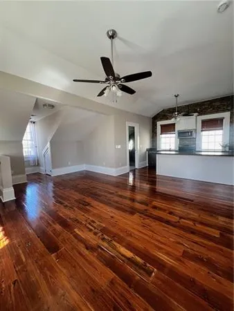 $1,950 | 1117 Bourbon Street, Unit 2, New Orleans, LA 70116