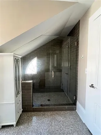 $1,950 | 1117 Bourbon Street, Unit 2, New Orleans, LA 70116