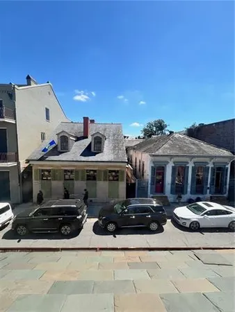 $1,950 | 1117 Bourbon Street, Unit 2, New Orleans, LA 70116