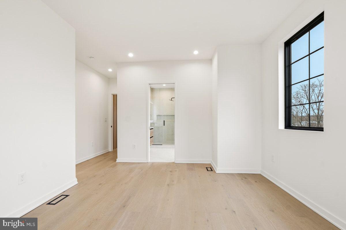 3554 T Street Northwest Washington, DC 20007 - Photo 32 of 54 Bedroom 3