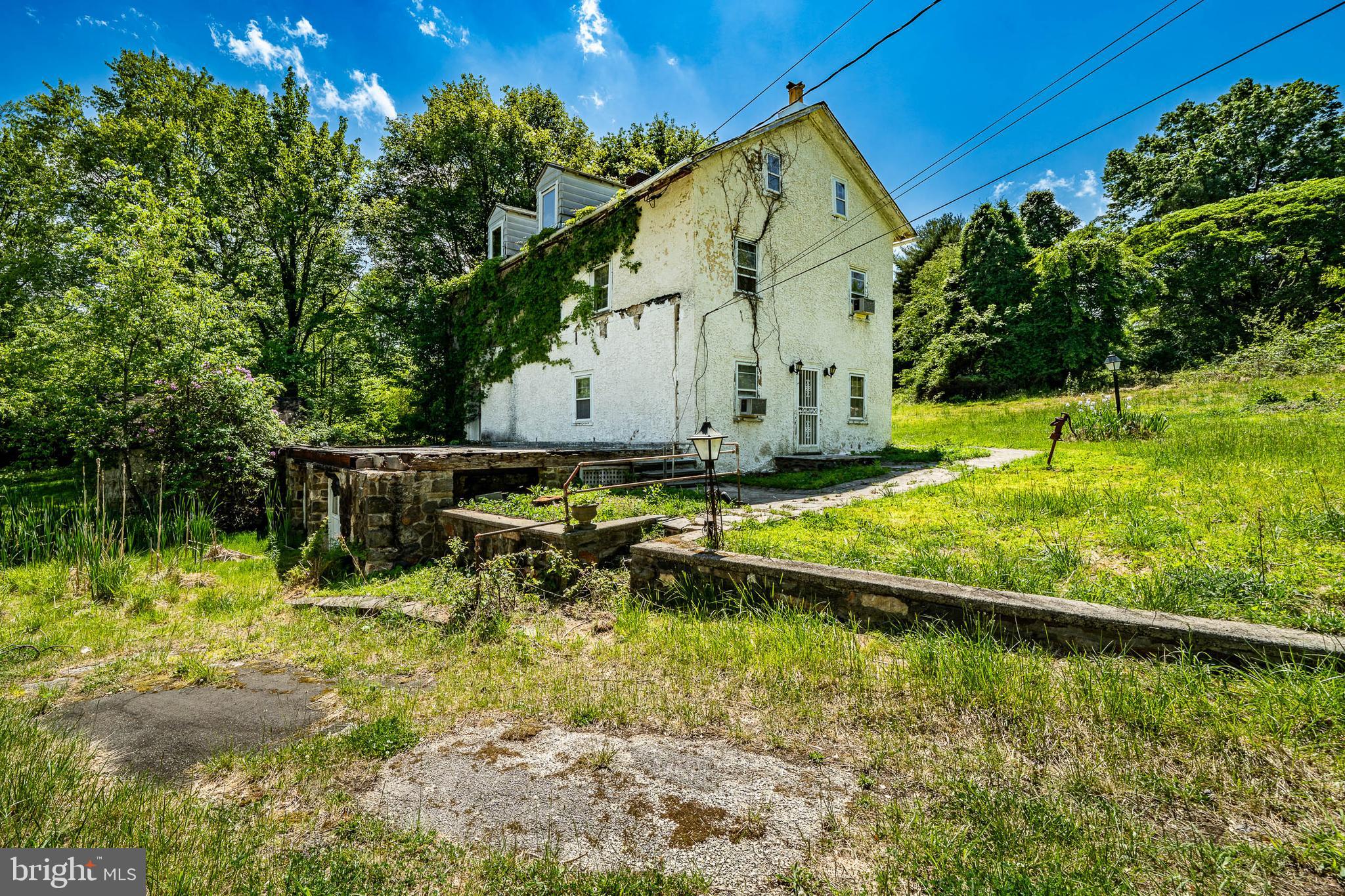 158 Locksley Road Glen Mills, PA 19342 - Photo 10 of 24