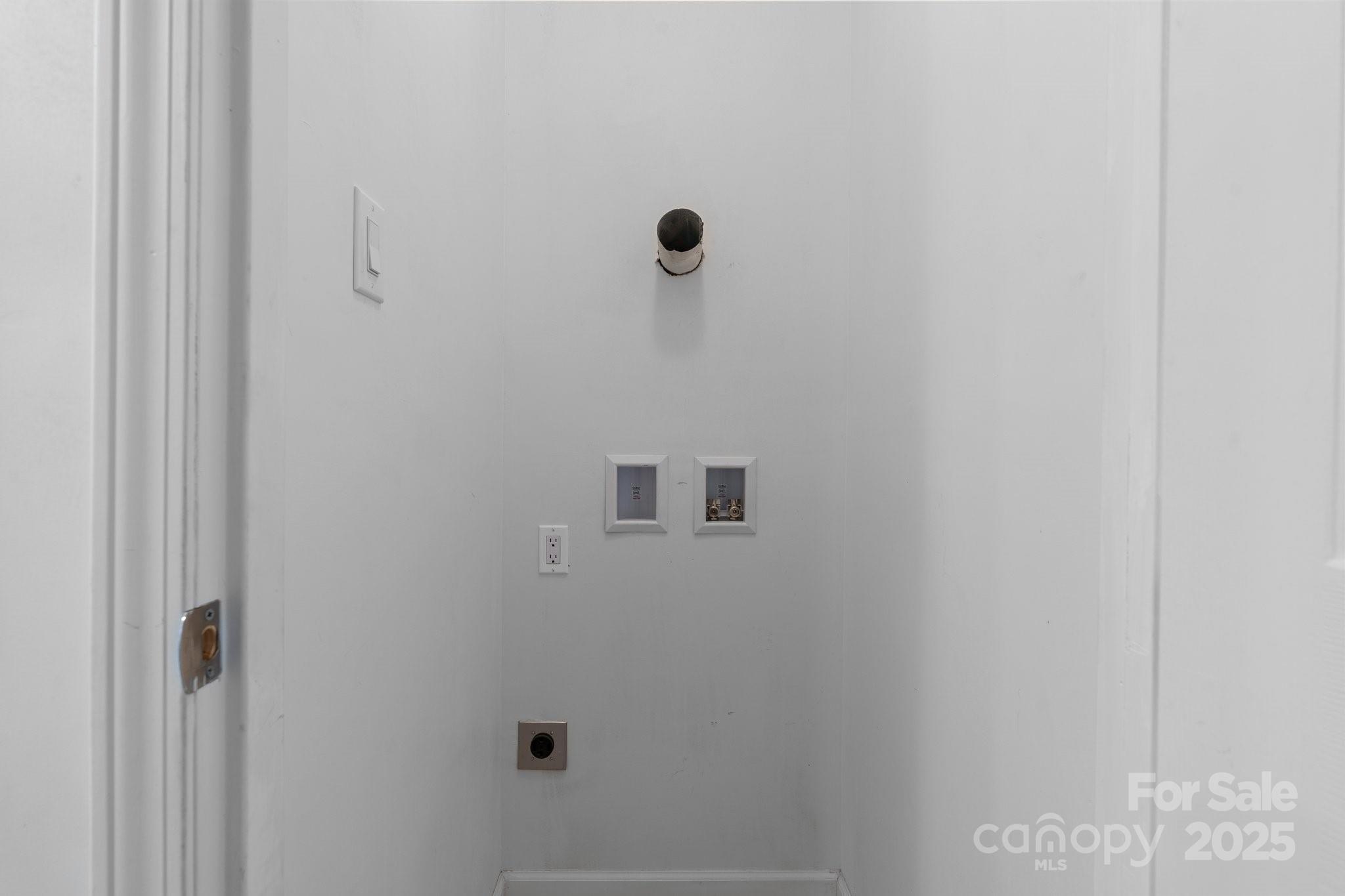 2473 Israel Chapel Road Connelly Springs, NC 28612 - Photo 15 of 37 a view of a mirror