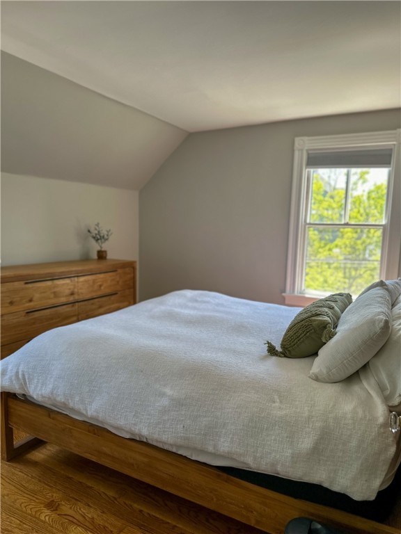 79 Bayside Avenue Warwick, RI 02888 - Photo 14 of 20