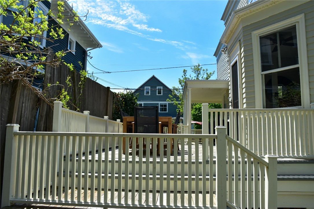 79 Bayside Avenue Warwick, RI 02888 - Photo 6 of 20