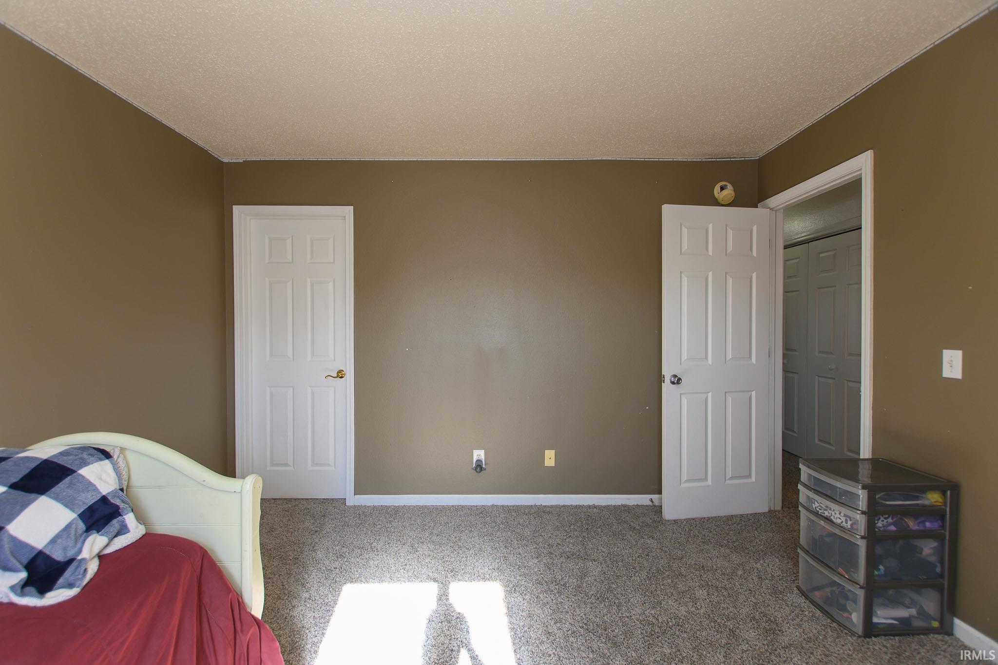 846 Springwater Road Kokomo, IN 46902 - Photo 20 of 34