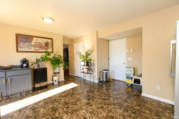 $284,900 | 846 Springwater Road, Kokomo, IN 46902