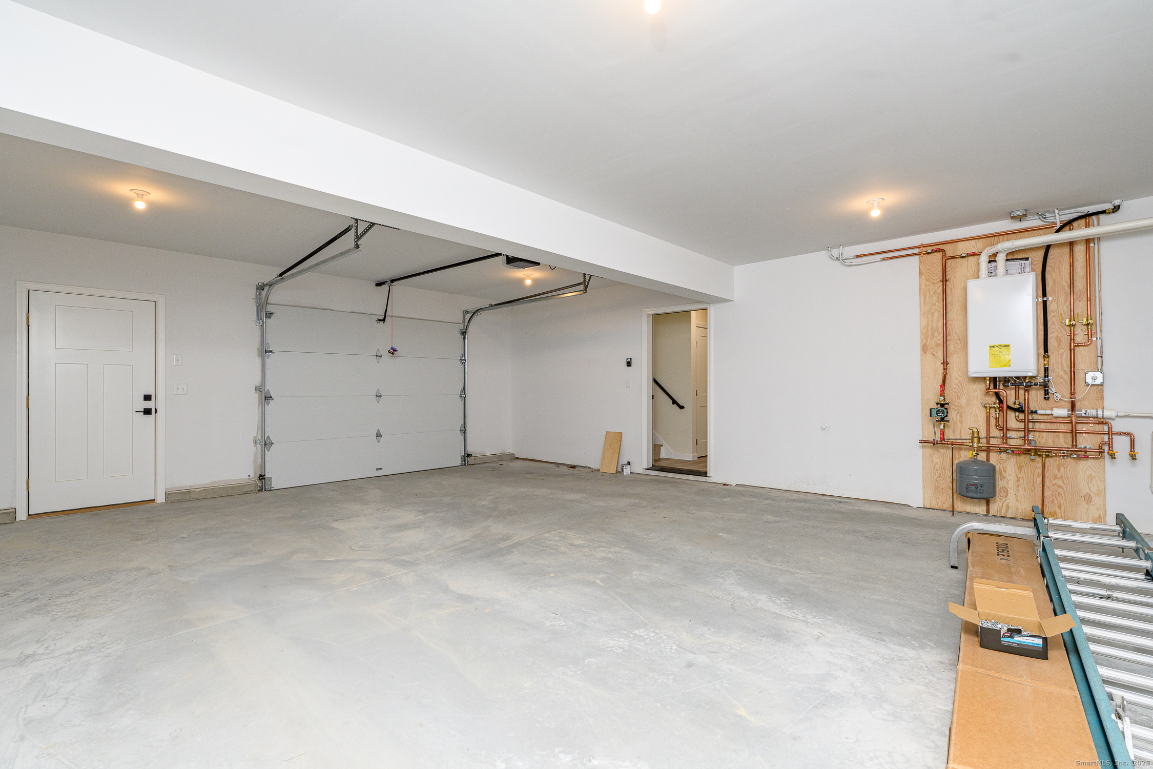 6 Prospect Street Putnam, CT 06260 - Photo 33 of 40 a view of an empty room