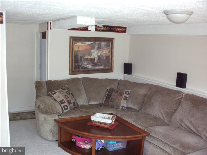 150 Brookside Boulevard Newark, DE 19713 - Photo 19 of 25 Gallery Image 19