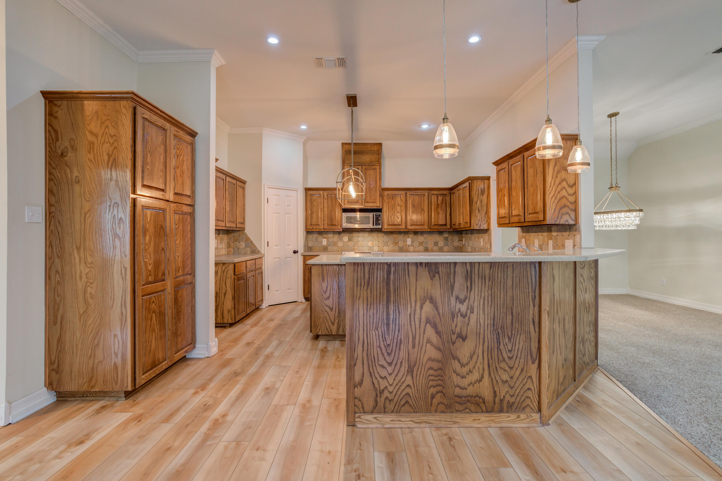 5813 110th Street Lubbock, TX 79424 - Photo 15 of 58 DSC07438_39_40_41_42