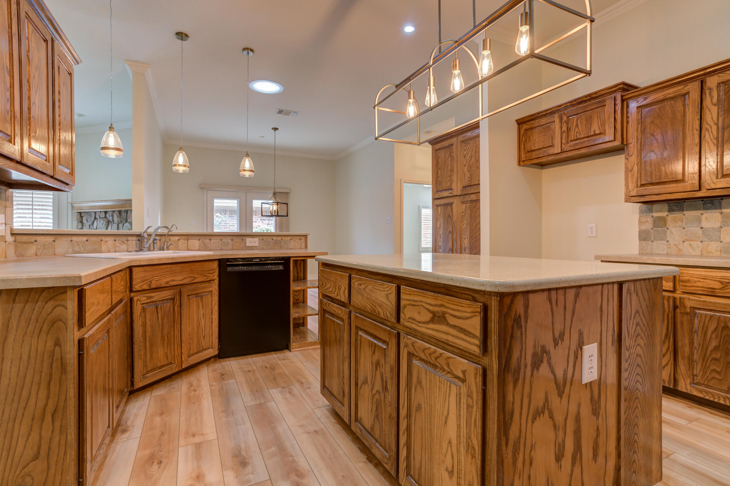 5813 110th Street Lubbock, TX 79424 - Photo 23 of 58 DSC07478_79_80_81_82