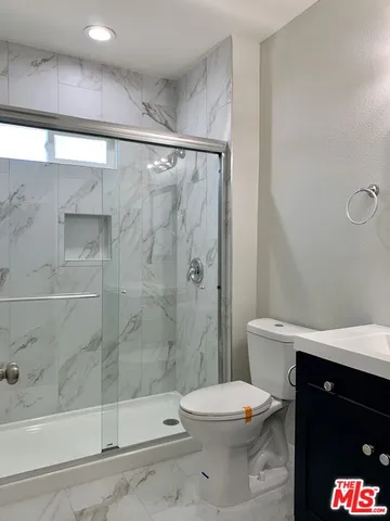 $2,275 | 604 East Windsor Road, Unit C, Glendale, CA 91205