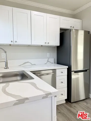 $2,275 | 604 East Windsor Road, Unit C, Glendale, CA 91205