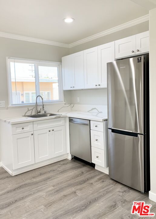 604 East Windsor Road, Unit C Glendale, CA 91205 - Photo 10 of 22