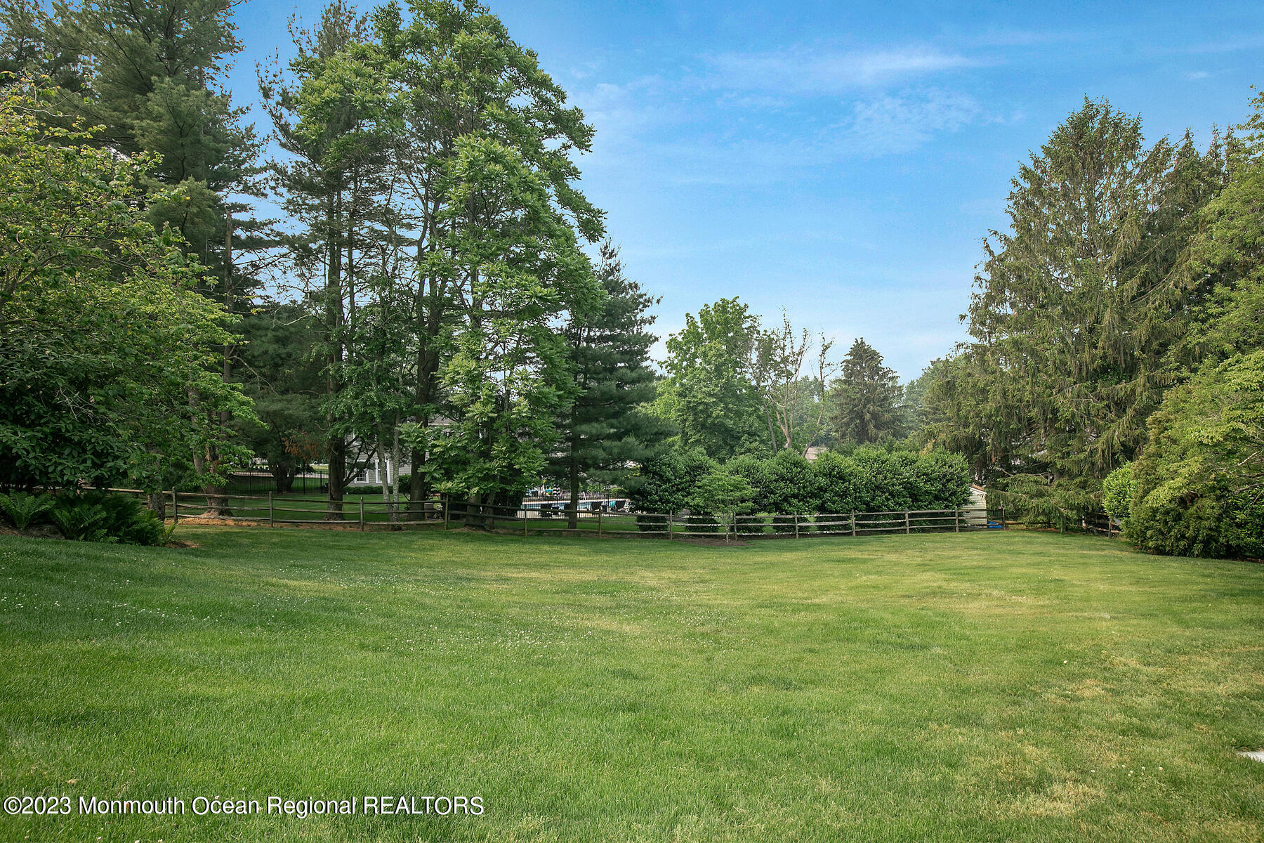 40 Woodhollow Road Colts Neck, NJ 07722 - Photo 49 of 57 1F8A7050-047-041-1800x1200
