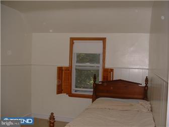 1419 Prospect Ridge Boulevard Haddon Heights, NJ 08035 - Photo 4 of 6