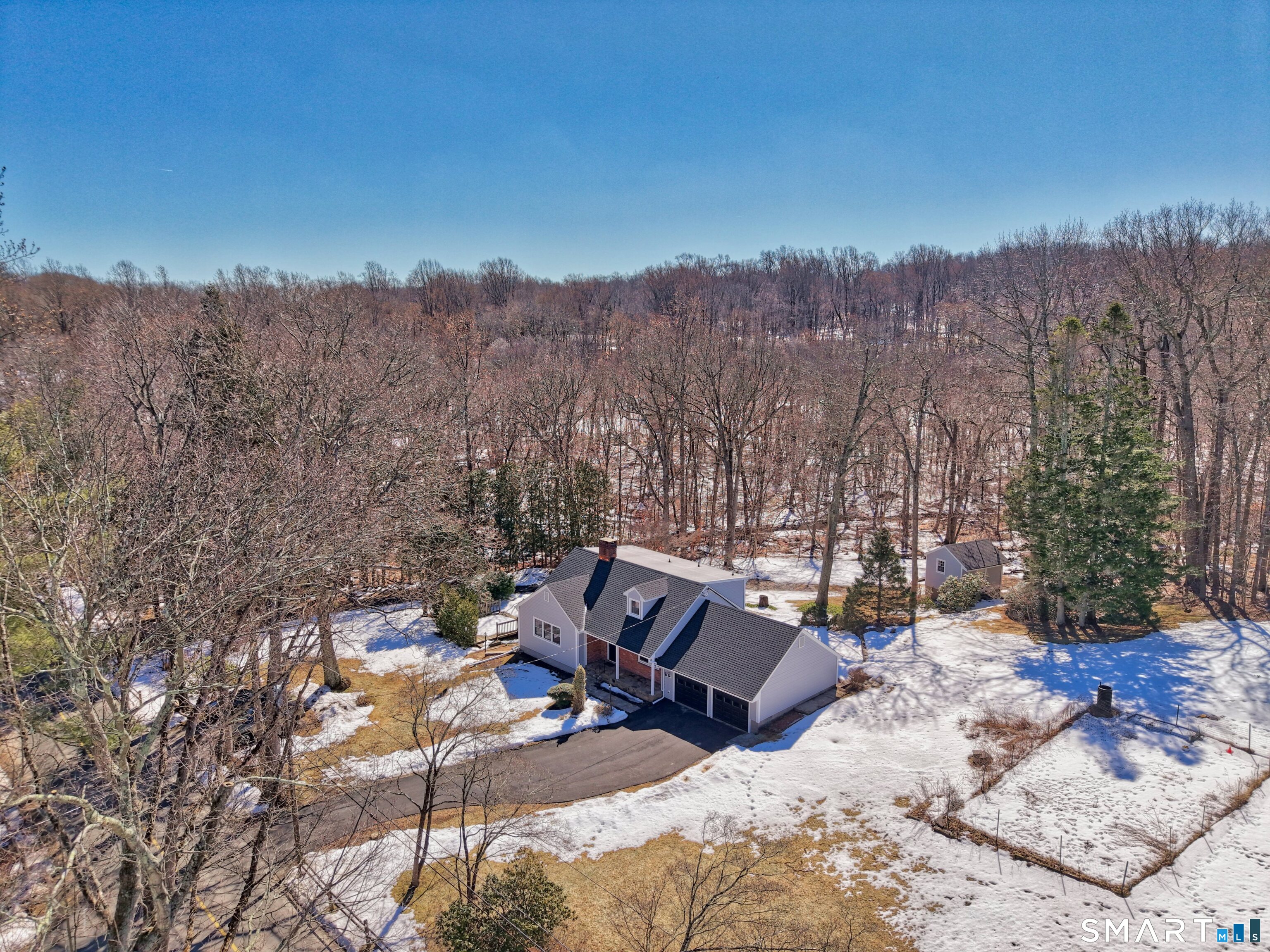 58 Bee Mountain Road Oxford, CT 06478 - Photo 4 of 40