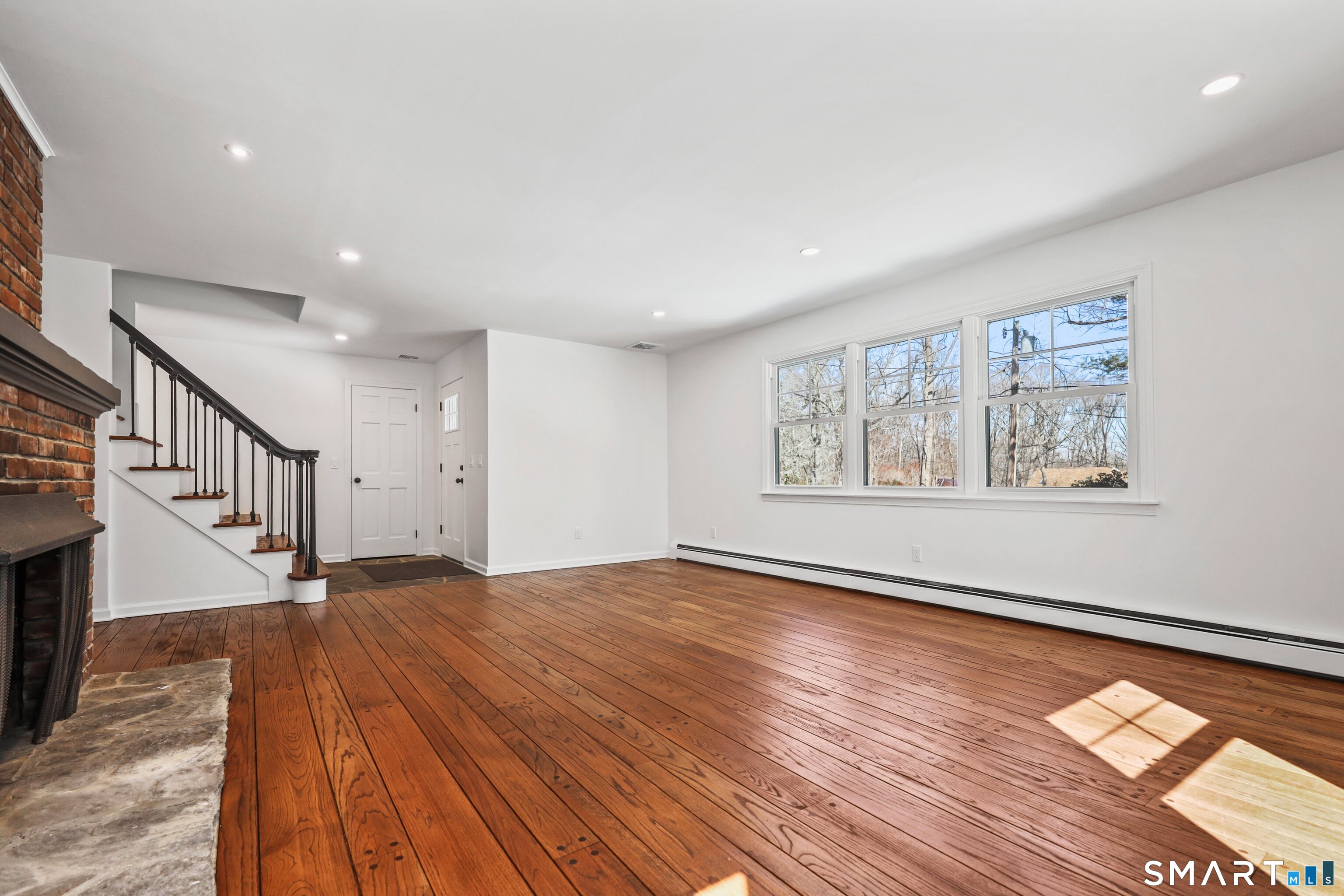 58 Bee Mountain Road Oxford, CT 06478 - Photo 6 of 40