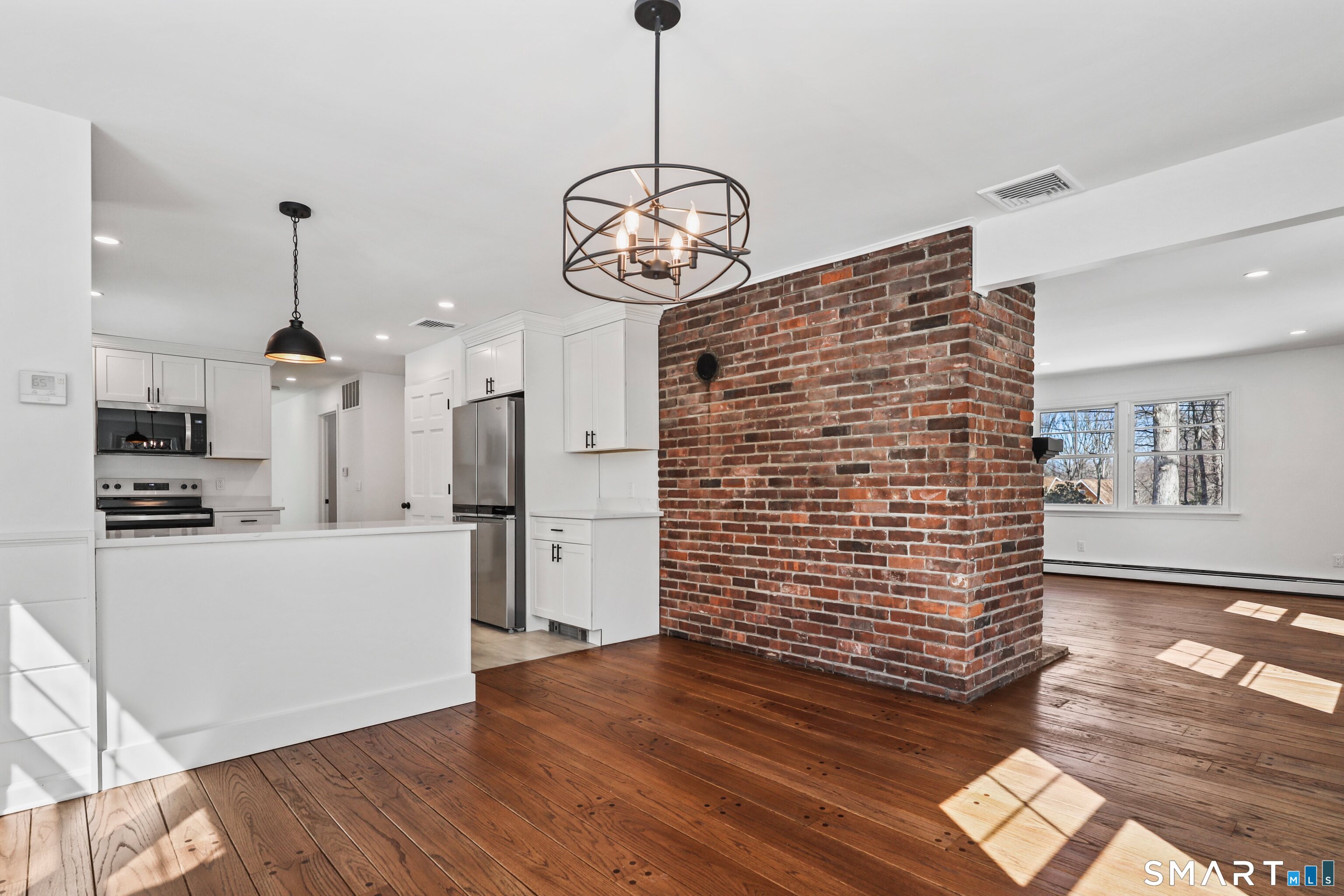 58 Bee Mountain Road Oxford, CT 06478 - Photo 9 of 40