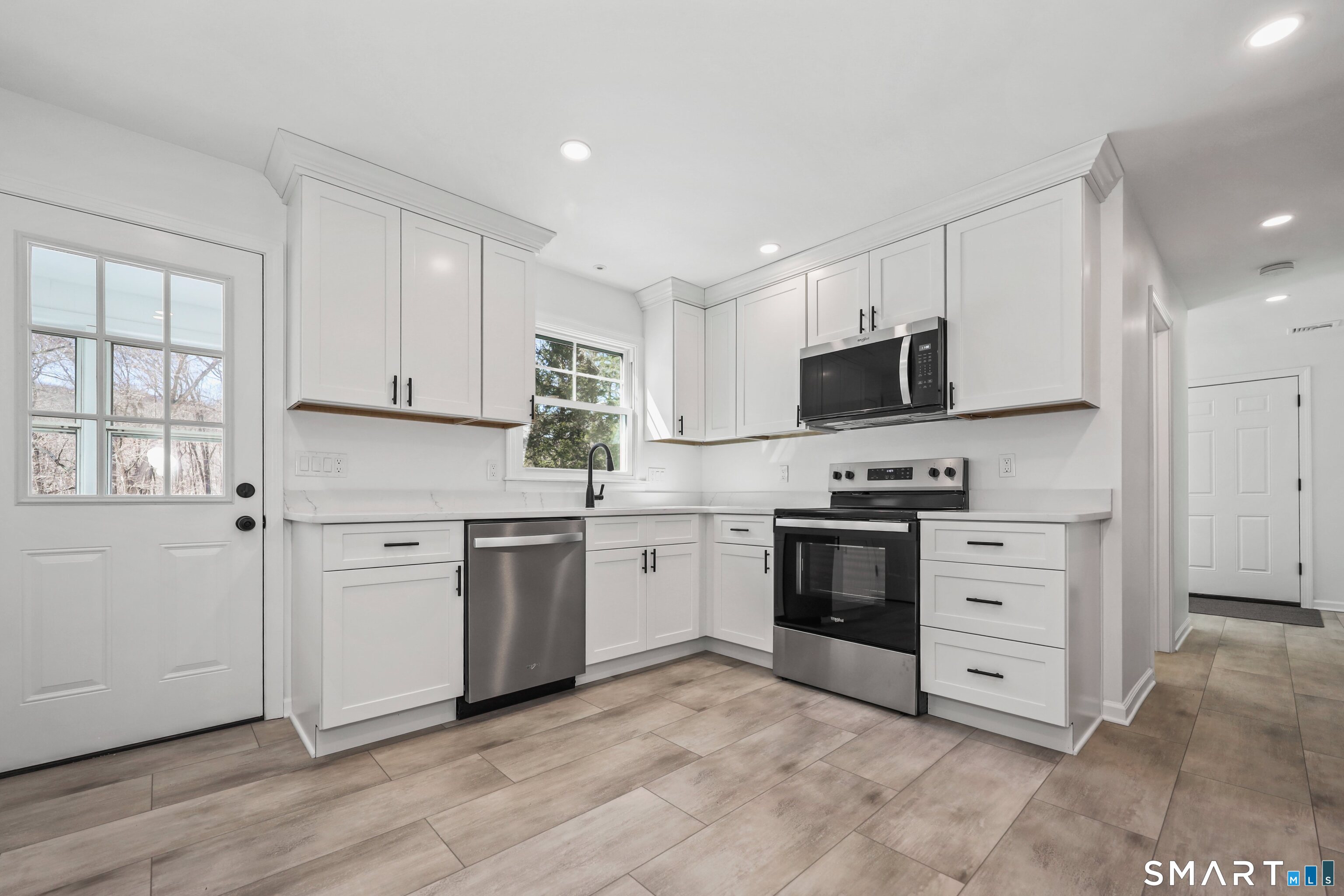 58 Bee Mountain Road Oxford, CT 06478 - Photo 10 of 40