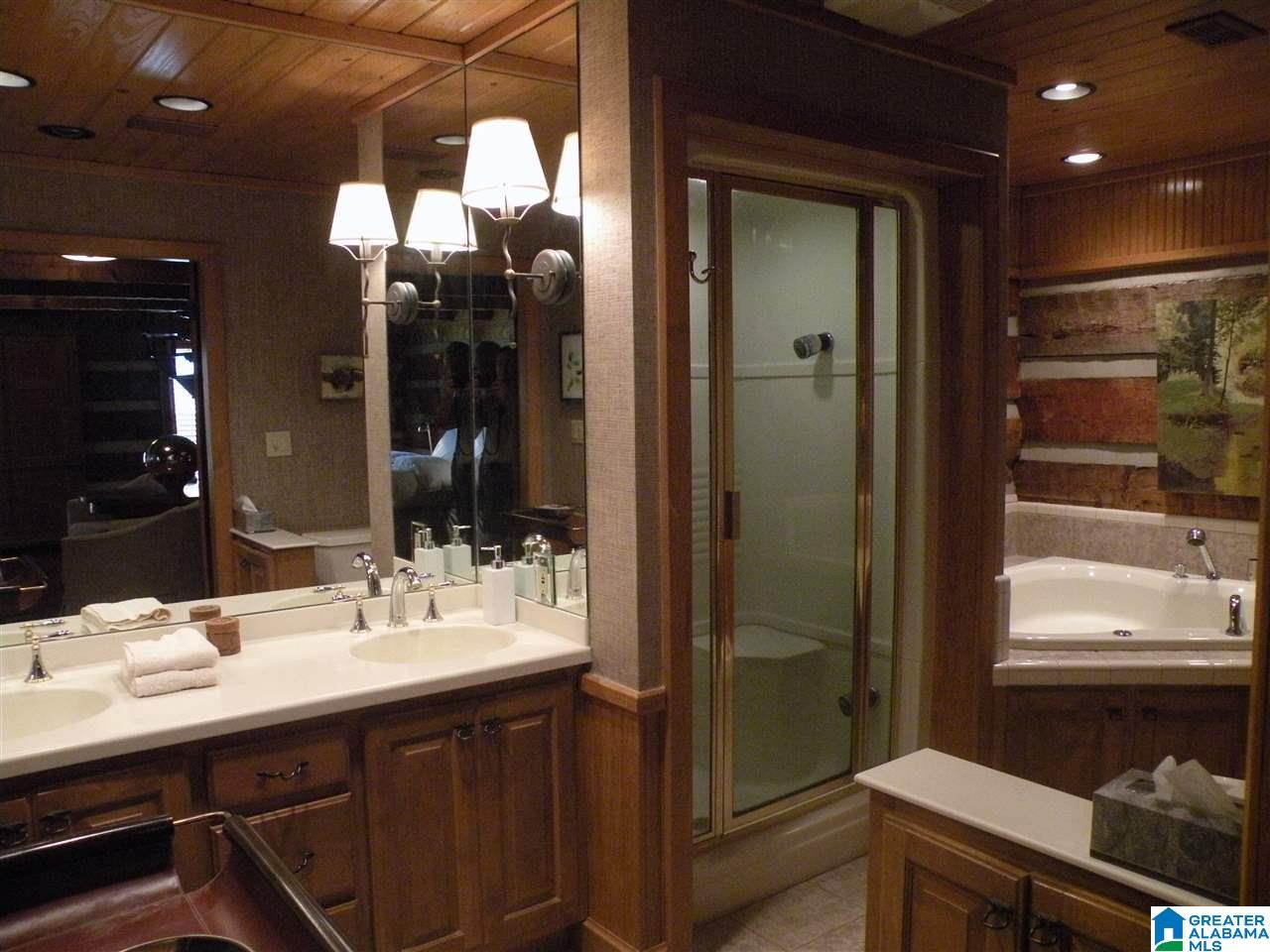 675 Talladega Creek Road Talladega, AL 35160 - Photo 18 of 28
