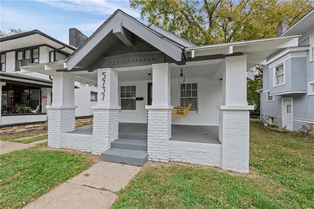 $150,000 | 5737 Virginia Avenue, Kansas City, MO 64110