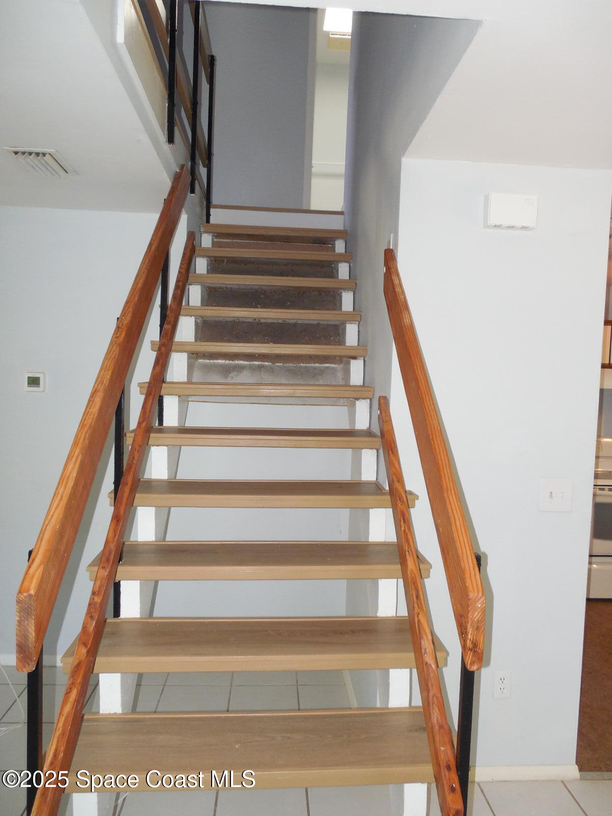 345 Ocean View Lane Indialantic, FL 32903 - Photo 10 of 31 a view of entryway