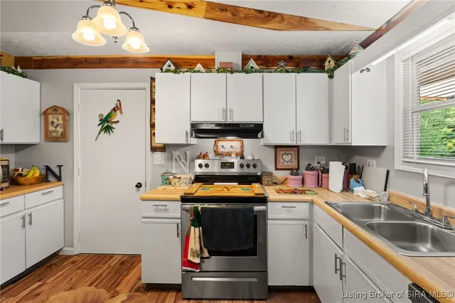 $259,900 | 107 McClellan Way, Salem, IN 47167