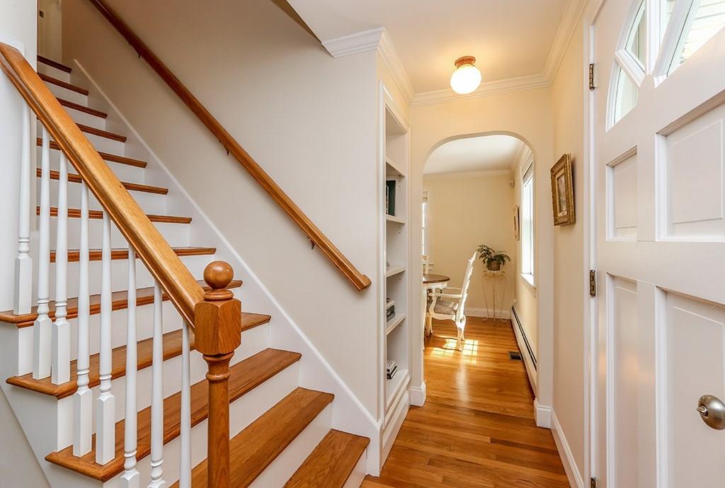 73 Old Post Road Walpole, MA 02032 - Photo 8 of 37