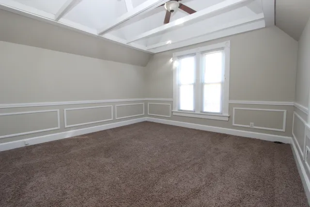 $1,695 | 19 West Crystal Lake Avenue, Unit 19, Crystal Lake, IL 60014