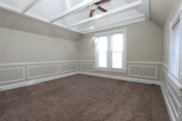 $1,695 | 19 West Crystal Lake Avenue, Unit 19, Crystal Lake, IL 60014