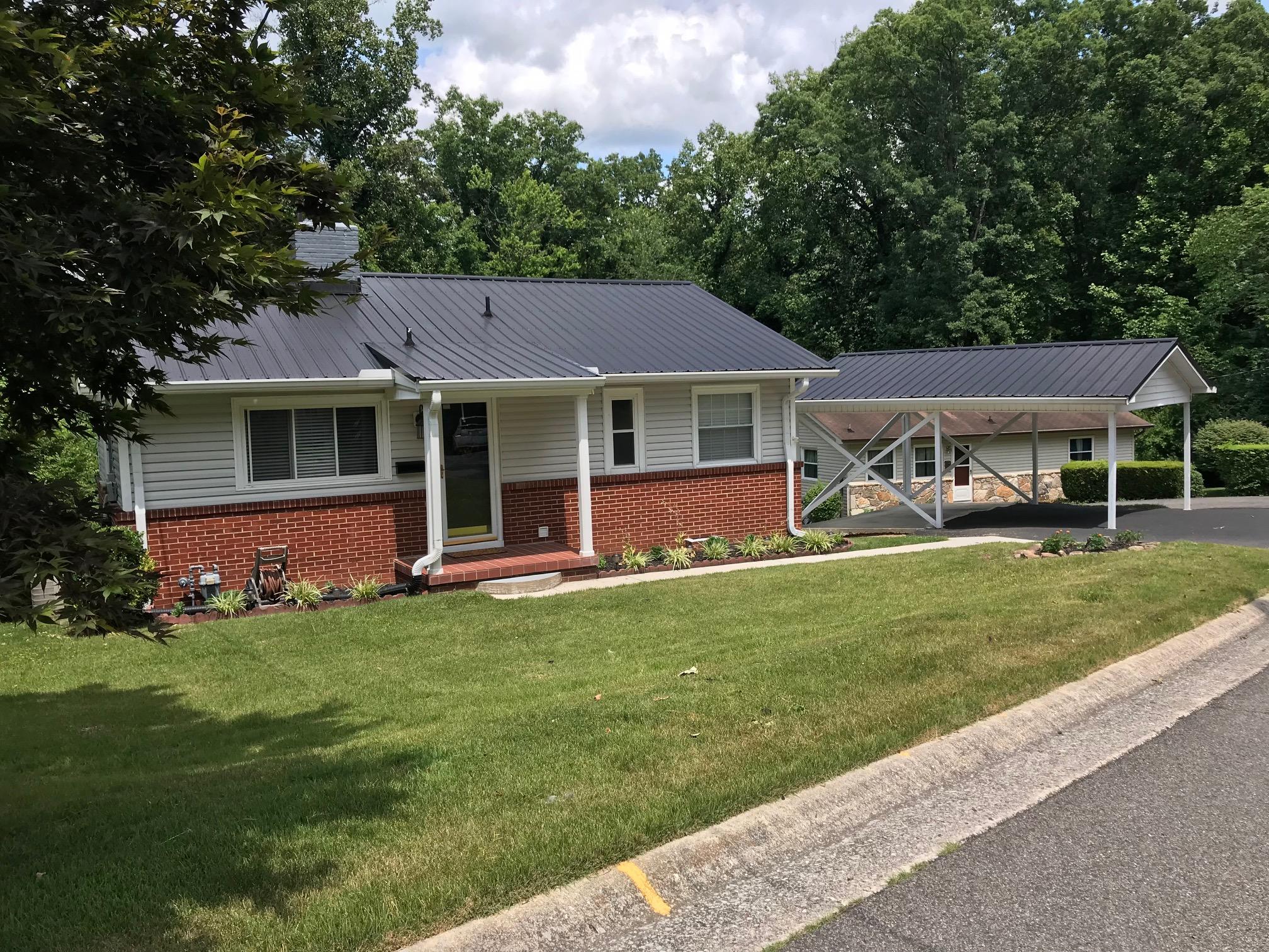 192 California Avenue Oak Ridge, TN 37830 - Photo 1 of 14 IMG_3786 (1)