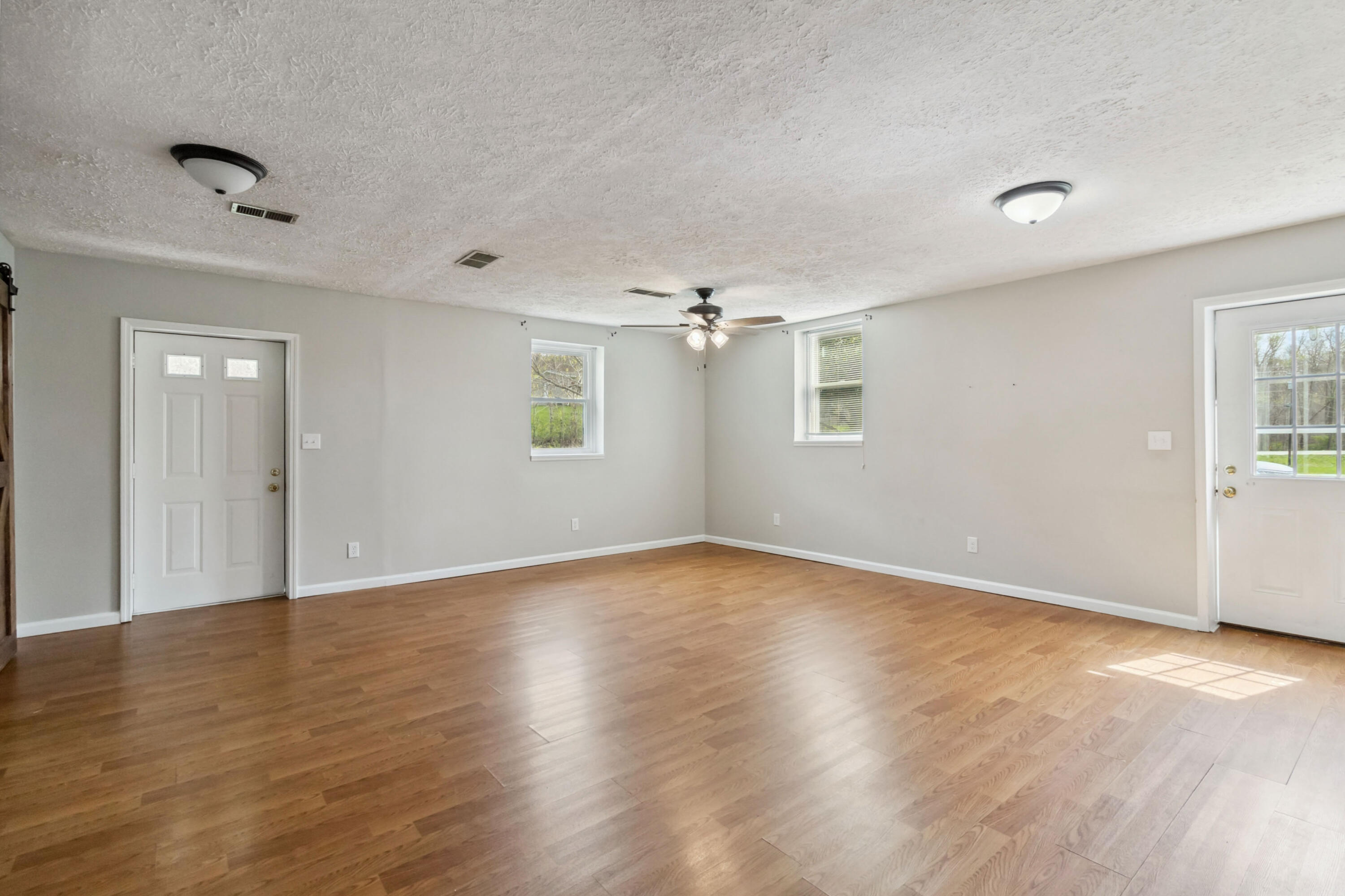 1475 Gabbardtown Road Berea, KY 40403 - Photo 5 of 25 006
