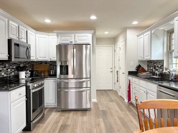 $400,000 | 8128 O'Brian Boulevard, Newburgh, IN 47630