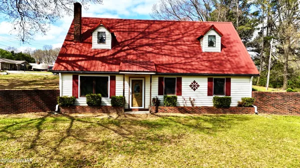 $279,900 | 112 Meadowbrook Drive, Bradford, TN 38316