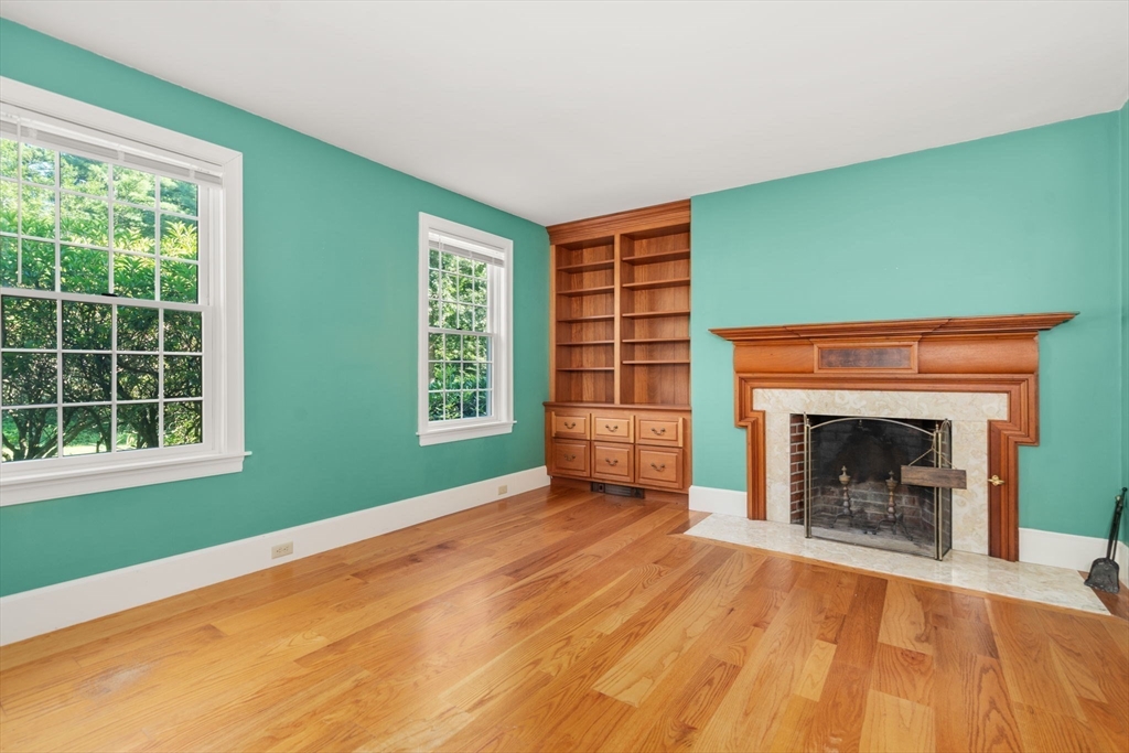 110 Northfield Road Lunenburg, MA 01462 - Photo 16 of 42 Gallery Image 16