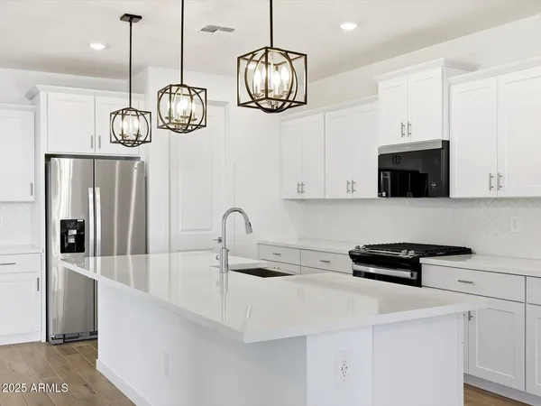 $439,990 | 37292 West Parador Lane, Maricopa, AZ 85138