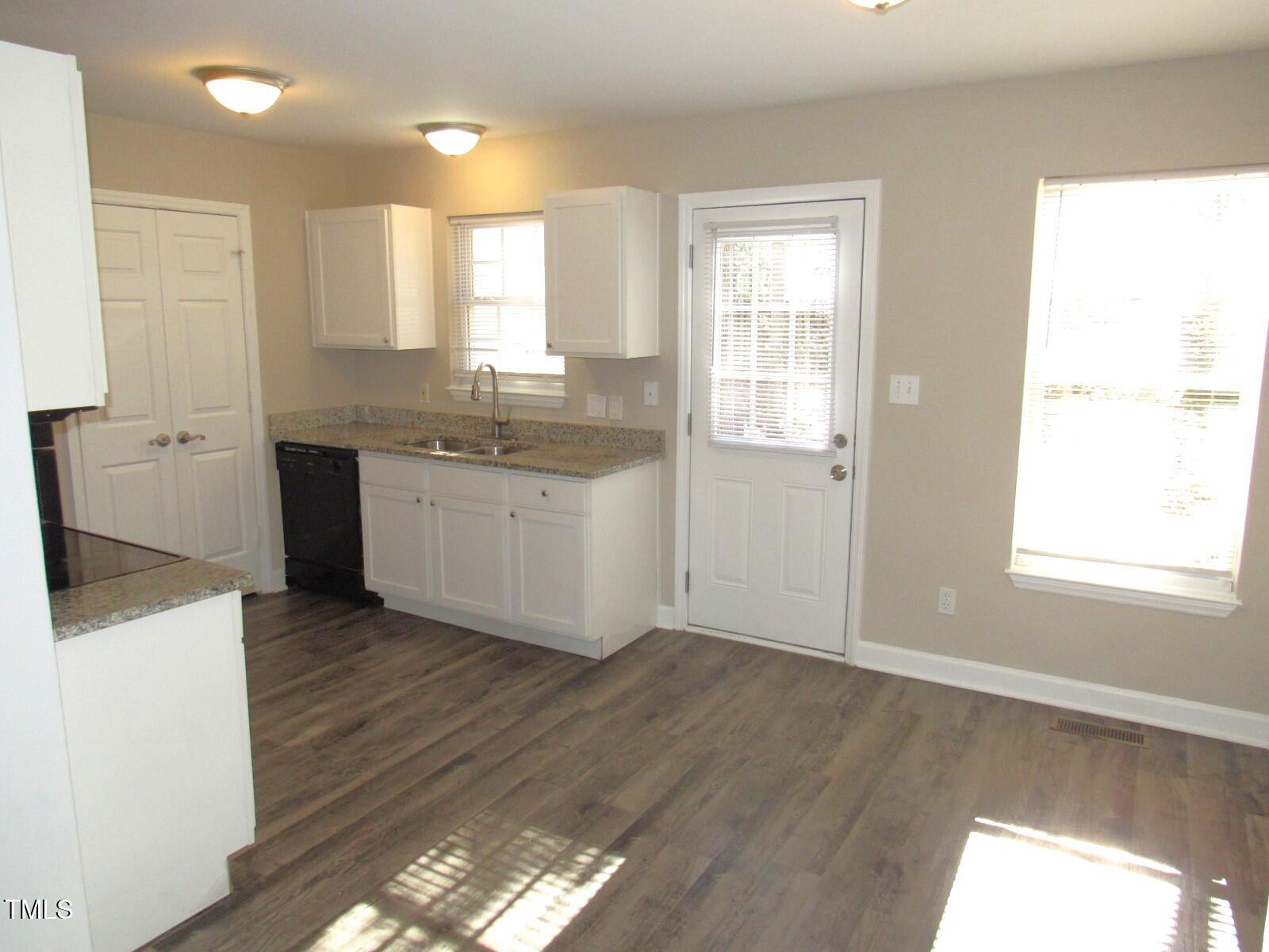 1313 Swingline Way Raleigh, NC 27610 - Photo 2 of 26 Kitchen/Dining