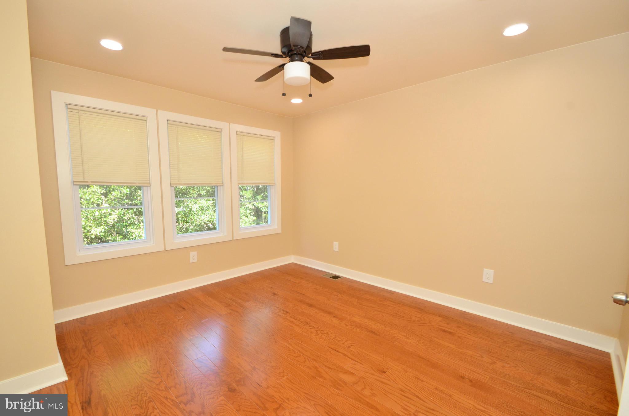 5780 Haddington Lane Philadelphia, PA 19131 - Photo 17 of 36