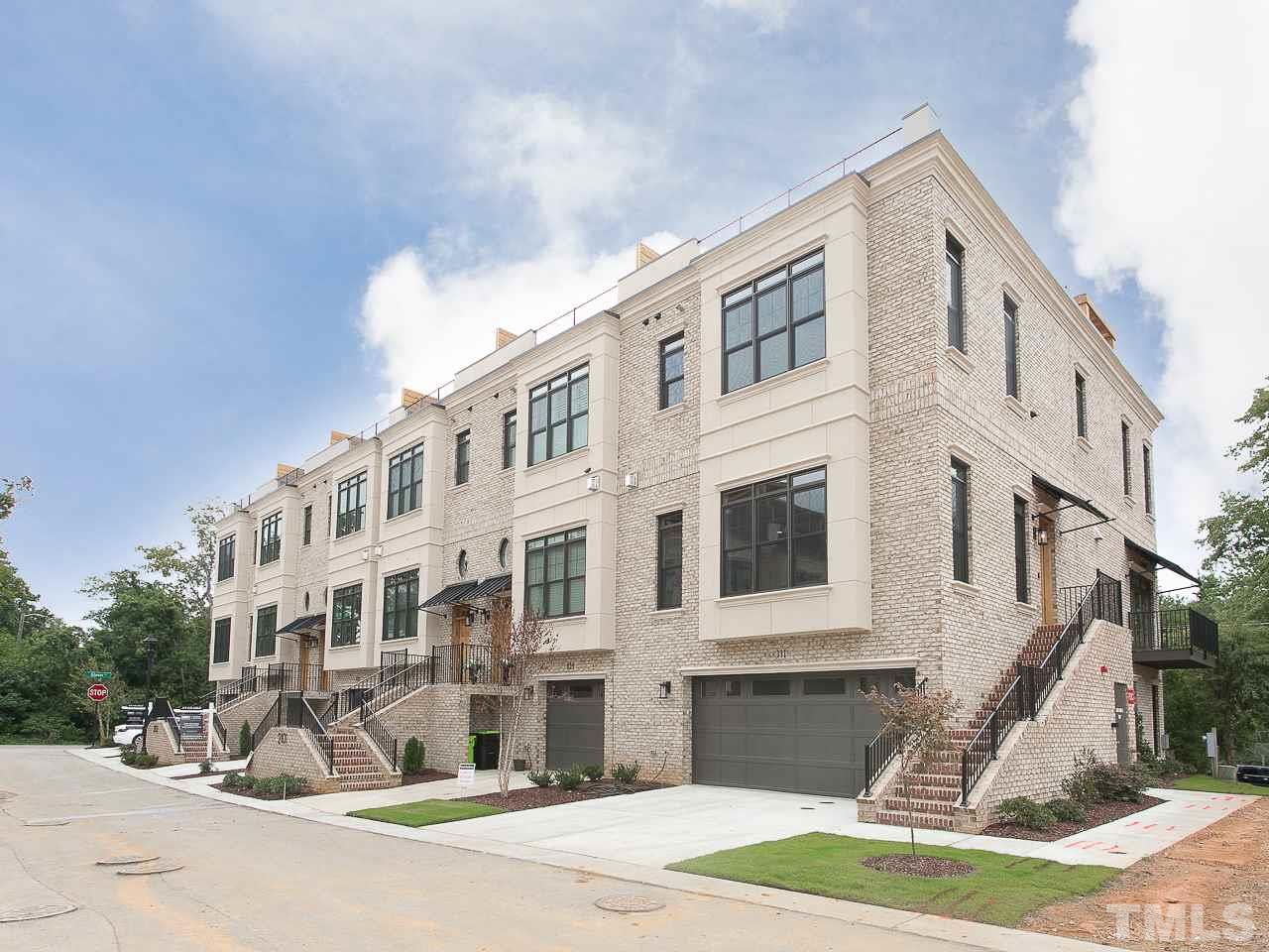 2101 Cameron Manor Lane, Unit 111 Raleigh, NC 27605 - Photo 1 of 30