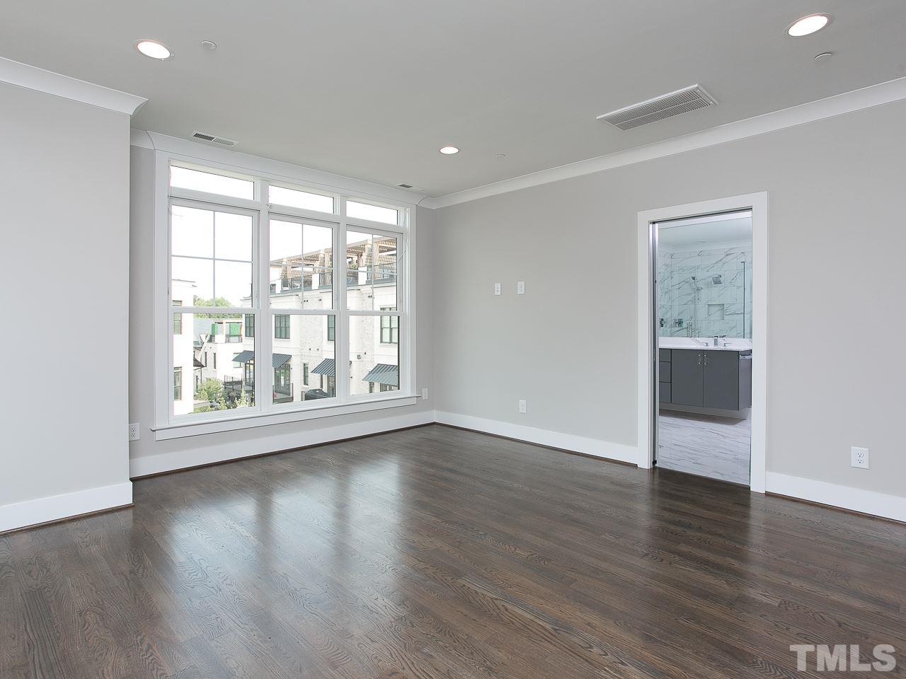 2101 Cameron Manor Lane, Unit 111 Raleigh, NC 27605 - Photo 16 of 30