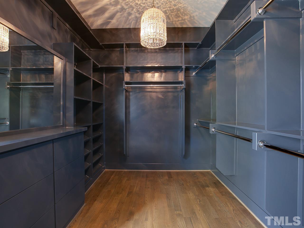 2101 Cameron Manor Lane, Unit 111 Raleigh, NC 27605 - Photo 19 of 30