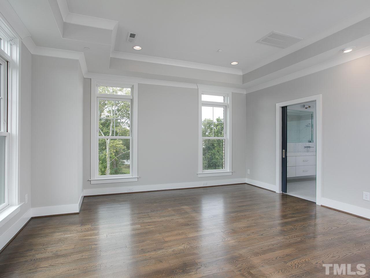 2101 Cameron Manor Lane, Unit 111 Raleigh, NC 27605 - Photo 20 of 30